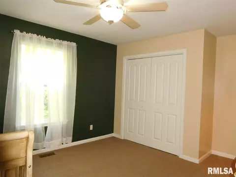231 Kickapoo Ct, Hopewell, IL 61565 photo 16