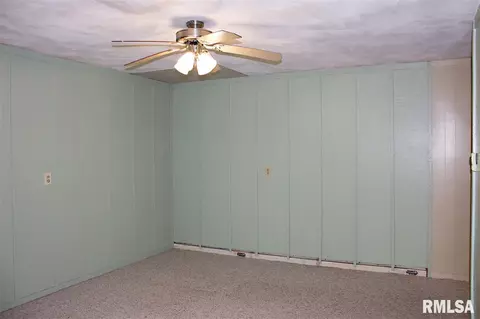 701 Hilldale, Eureka, IL 61530 photo 26