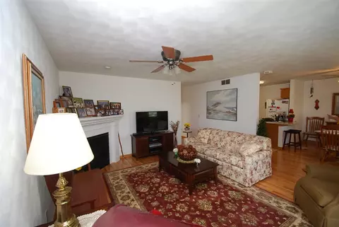 129 Easy St, Washington, IL 61571 photo 5