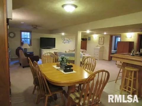 1265 E Sycamore, Canton, IL 61520 photo 30