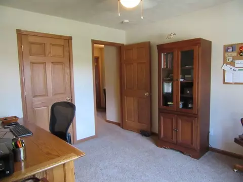 1265 E Sycamore, Canton, IL 61520 photo 21