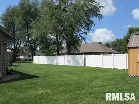 1265 E Sycamore, Canton, IL 61520 photo 35