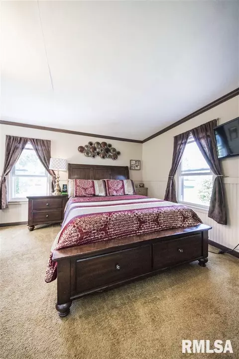 507 Jones St, Eureka, IL 61530 photo 12