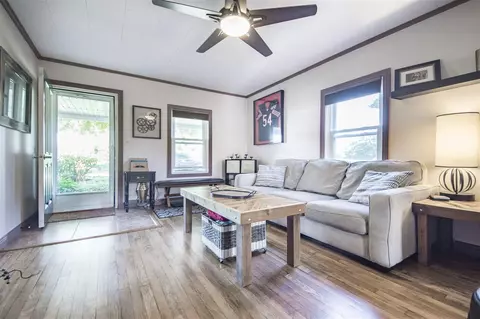 507 Jones St, Eureka, IL 61530 photo 3