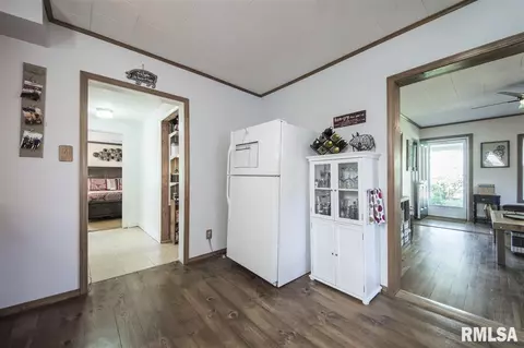507 Jones St, Eureka, IL 61530 photo 10