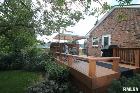 200 E Morningside Dr, Peoria, IL 61614 photo 28