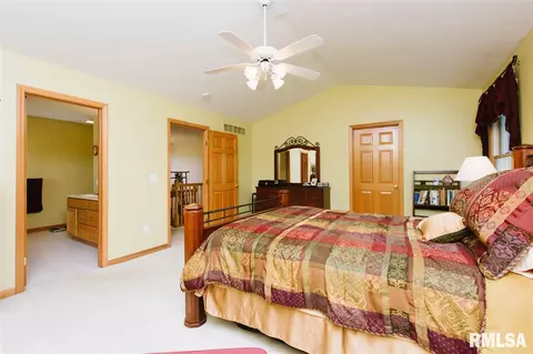 2408 W Murphy Dr, Dunlap, IL 61525 photo 22