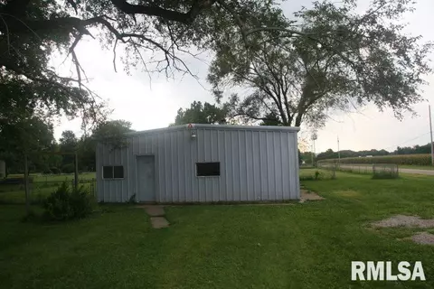 9407 S Mapleton Rd, Mapleton, IL 61547 photo 3