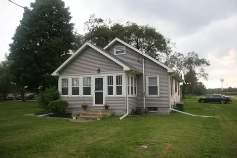 9407 S Mapleton Rd, Mapleton, IL 61547 photo 1