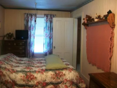 705 S 2nd Ave, Canton, IL 61520 photo 16