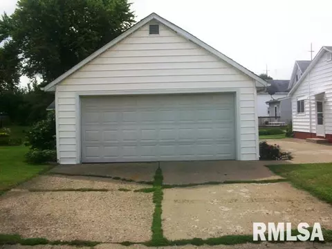 705 S 2nd Ave, Canton, IL 61520 photo 28