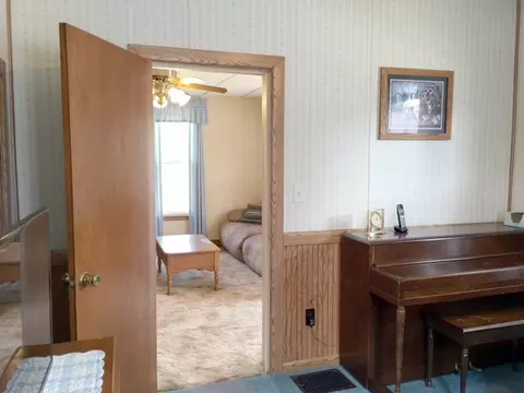 167 E Myrtle, Canton, IL 61520 photo 18