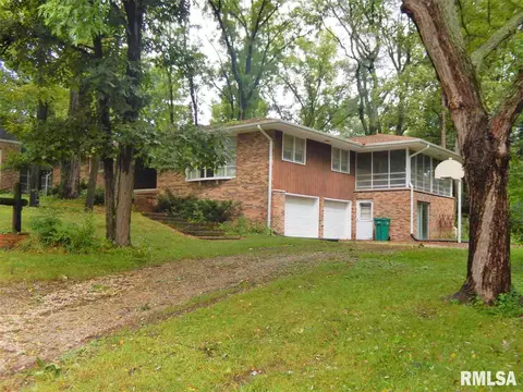 8 Hickory Bow St, Macomb, IL 61455 photo 27