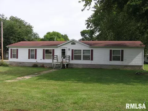 892 E Main St, Bushnell, IL 61422 photo 2