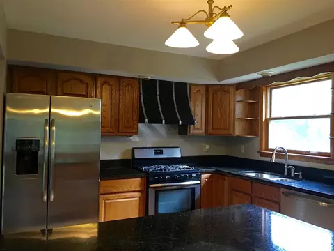 21 Hickory Dr, Macomb, IL 61455 photo 7