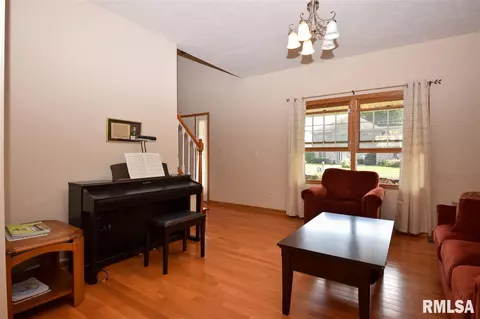 2417 W Monica, Dunlap, IL 61525 photo 8