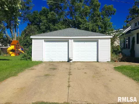 233 N Indiana, Morton, IL 61550 photo 4