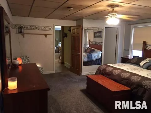 560 Baxter Ct, Canton, IL 61520 photo 13