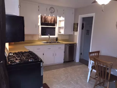 207 W Bertram St, Metamora, IL 61548 photo 9