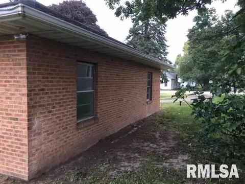 200 E State St, Washburn, IL 61570 photo 21