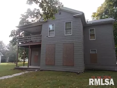 424 N Johnson St, Macomb, IL 61455 photo 1