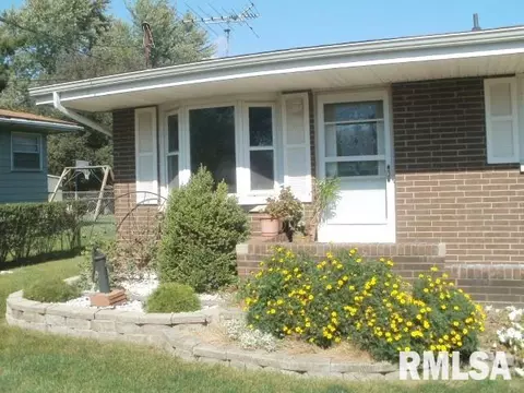 1495 E Chestnut, Canton, IL 61520 photo 33