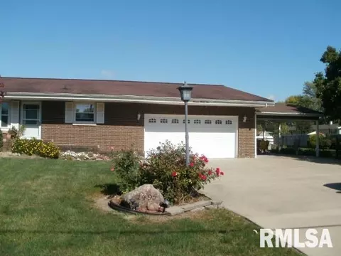 1495 E Chestnut, Canton, IL 61520 photo 5