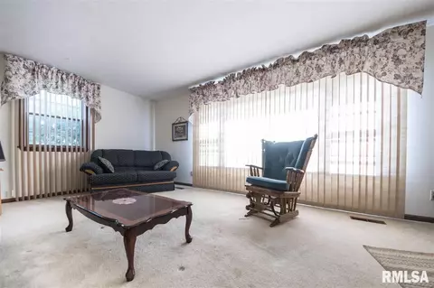 1204 County Road 1300 E, Eureka, IL 61530 photo 10