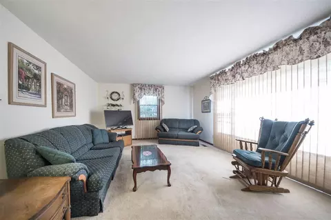 1204 County Road 1300 E, Eureka, IL 61530 photo 9