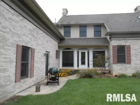 693 County Road 1375 E, Lacon, IL 61540 photo 3