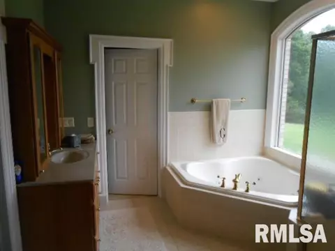 693 County Road 1375 E, Lacon, IL 61540 photo 20