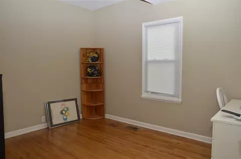 425 E Pasadena, Peoria, IL 61603 photo 13