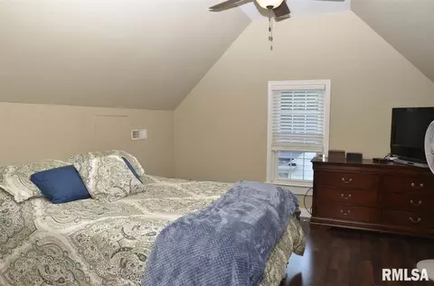 425 E Pasadena, Peoria, IL 61603 photo 18