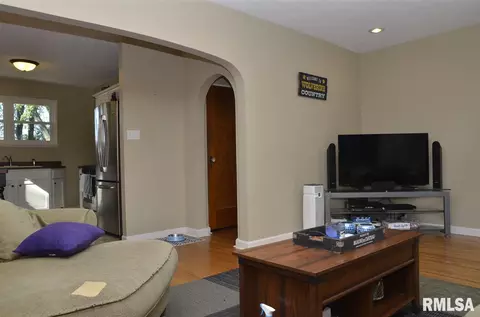 425 E Pasadena, Peoria, IL 61603 photo 7