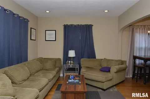 425 E Pasadena, Peoria, IL 61603 photo 5