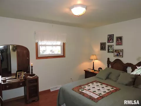 1317 Carolbeth, Macomb, IL 61455 photo 10