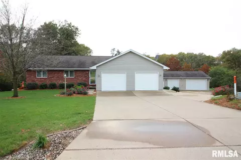 9330 W Lake Camelot Dr, Mapleton, IL 61547 photo 1