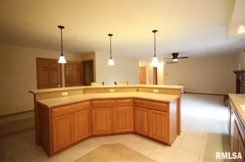 9330 W Lake Camelot Dr, Mapleton, IL 61547 photo 12