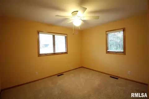 9330 W Lake Camelot Dr, Mapleton, IL 61547 photo 22