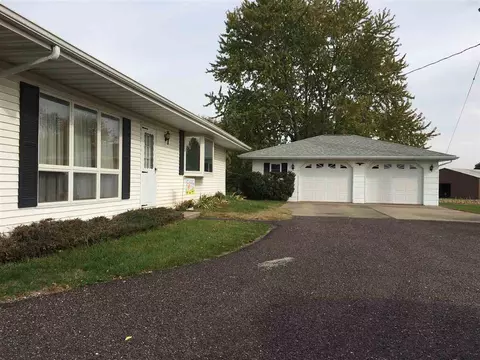 2213 Maple Ave, Macomb, IL 61455 photo 21
