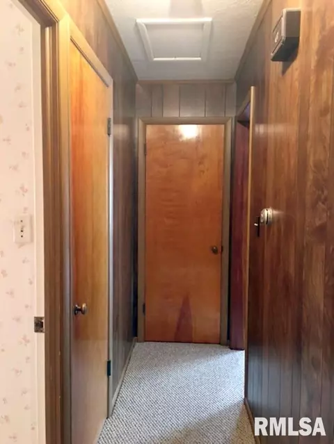 1240 Sunview, Canton, IL 61520 photo 15