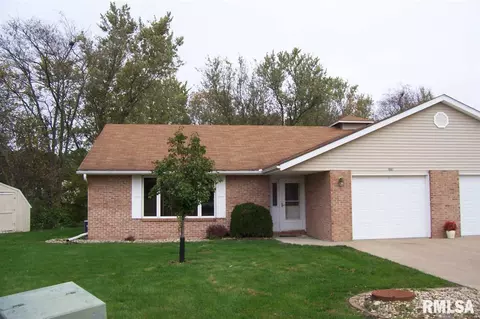 1691 E Myrtle St, Canton, IL 61520 photo 27