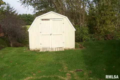 1691 E Myrtle St, Canton, IL 61520 photo 21