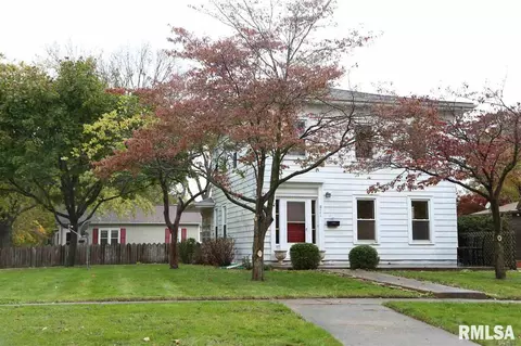 404 Darst St, Eureka, IL 61530 photo 1