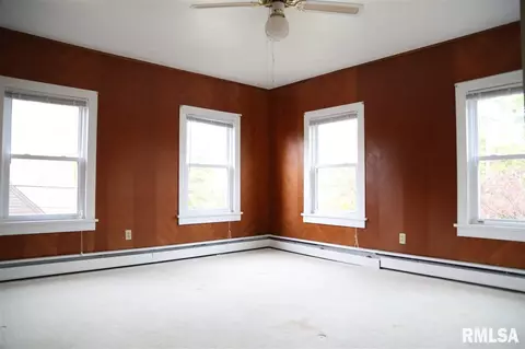 404 Darst St, Eureka, IL 61530 photo 18