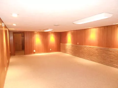 506 Linn, Benson, IL 61516 photo 28