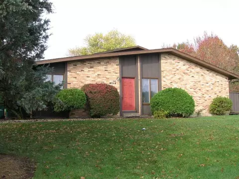 1590 Riverview Dr # -1, Macomb, IL 61455 photo 1