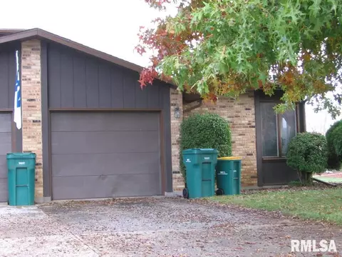 1590 Riverview Dr # -1, Macomb, IL 61455 photo 2