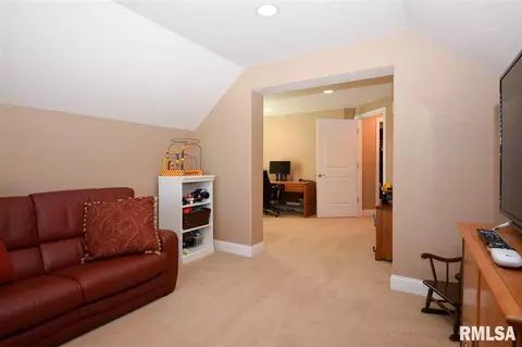 10 Bishops Ct, Washington, IL 61571 photo 28