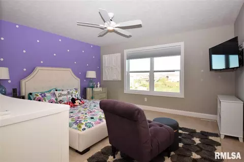 10 Bishops Ct, Washington, IL 61571 photo 23